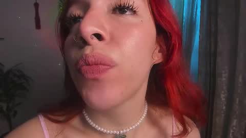 Bri  online show from November 3, 9:43 am