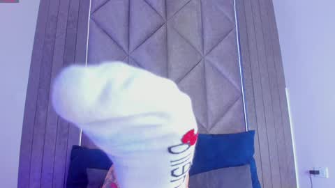 Snapshot of briaconner_ chatting on January 11, 5:20 am B R I A online show from January 11, 5:20 am