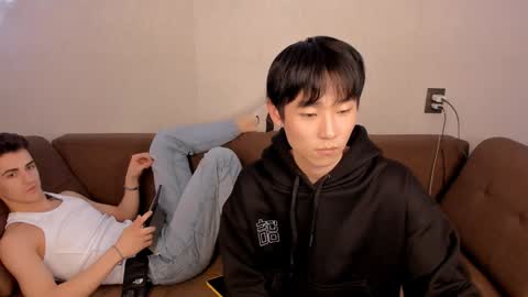 Brian boy online show from February 7, 9:15 pm