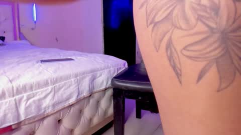 Snapshot of briana_hot03 chatting on November 20, 7:13 pm briana_hot03 online show from November 20, 7:13 pm