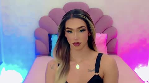 Snapshot of briana_sex32 chatting on January 29, 8:29 am BRIANA online show from January 29, 8:29 am