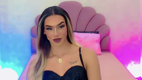 Snapshot of briana_sex32 chatting on January 31, 8:22 am BRIANA online show from January 31, 8:22 am