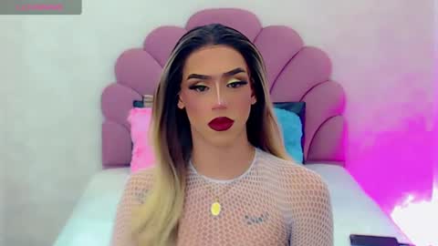 Snapshot of briana_sex32 chatting on February 16, 7:04 am BRIANA online show from February 16, 7:04 am