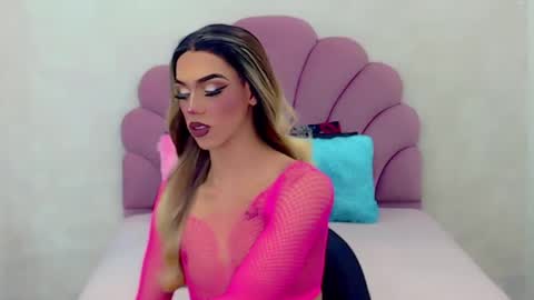 Snapshot of briana_sex32 chatting on March 3, 8:05 am BRIANA online show from March 3, 8:05 am