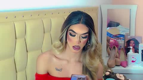 Snapshot of briana_sex32 chatting on December 4, 3:16 am BRIANA online show from December 4, 3:16 am