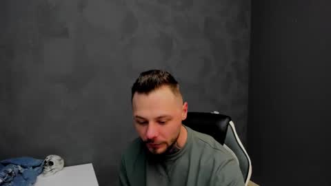 Brian online show from February 10, 6:42 am