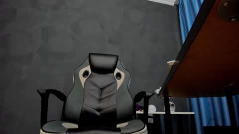 Brian online show from March 11, 5:49 am