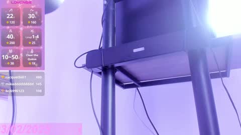 Snapshot of brianna_hots chatting on February 3, 8:13 am  BRIANNA  online show from February 3, 8:13 am