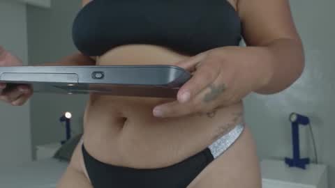 Snapshot of briannabennett__ chatting on December 1, 11:59 am B R I A N N A online show from December 1, 11:59 am