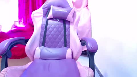 briannabrachho online show from February 24, 4:38 am