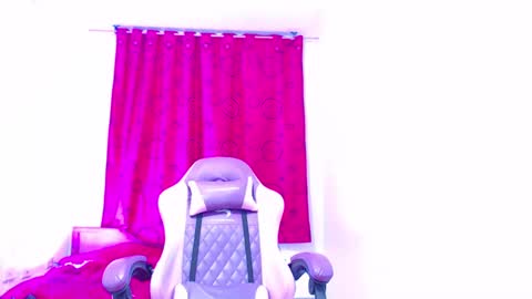 briannabrachho online show from February 26, 8:26 am