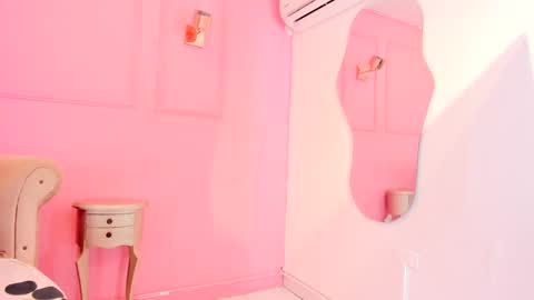 Snapshot of briannaduque chatting on December 12, 4:21 pm Brianna online show from December 12, 4:21 pm