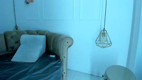 Snapshot of briannaduque chatting on February 24, 12:48 pm Brianna online show from February 24, 12:48 pm