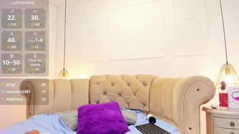 Snapshot of briannaduque chatting on March 2, 6:30 pm Brianna online show from March 2, 6:30 pm