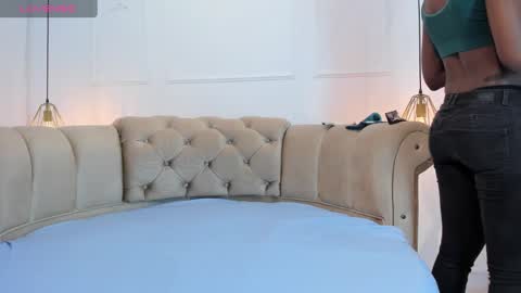 Snapshot of briannaduque chatting on March 12, 12:36 pm Brianna online show from March 12, 12:36 pm