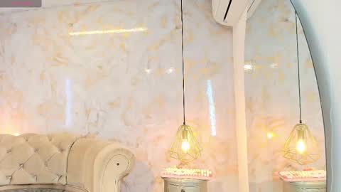 Snapshot of briannaduque chatting on September 21, 1:57 pm Brianna online show from September 21, 1:57 pm