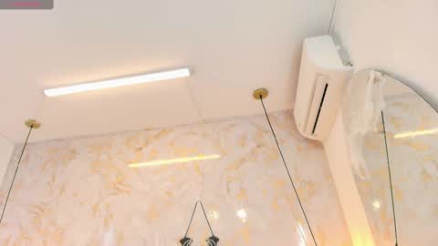 Snapshot of briannaduque chatting on October 8, 12:14 pm Brianna online show from October 8, 12:14 pm