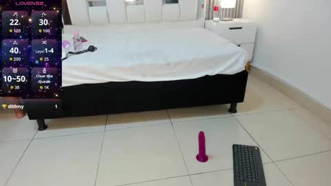 Snapshot of briannasweet_as chatting on November 28, 10:12 pm briannasweet_as online show from November 28, 10:12 pm