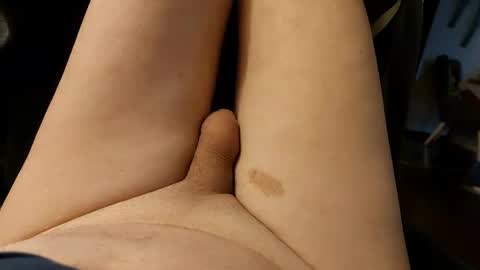 Snapshot of brianriver chatting on December 5, 7:50 am brianriver online show from December 5, 7:50 am