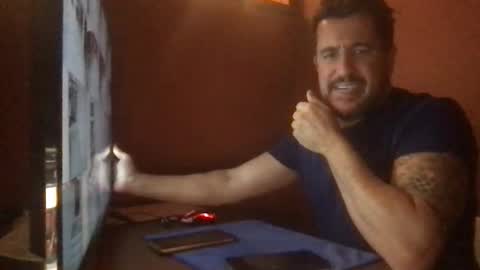 bricamaior16 online show from September 28, 4:07 am