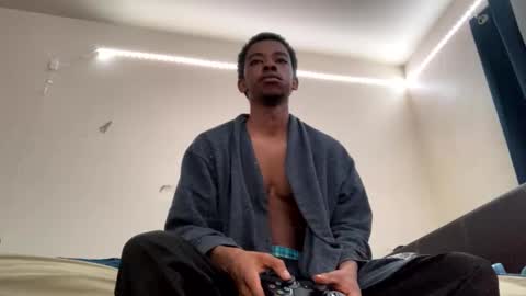 brick280446 online show from February 10, 10:52 am