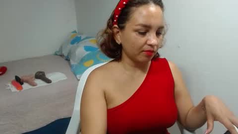 brida_angela29 online show from February 14, 11:34 pm
