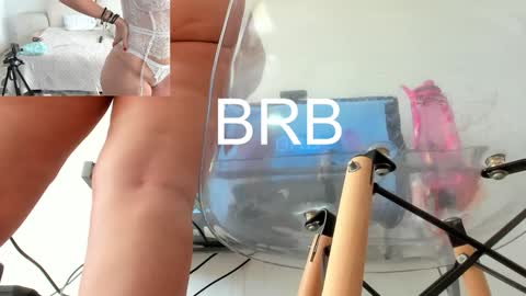 Snapshot of bridgetrodriguez chatting on February 1, 5:58 pm online show from February 1, 5:58 pm