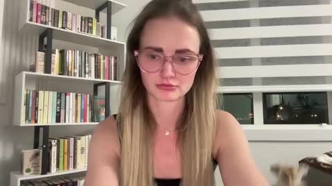 Snapshot of brigette_marie chatting on November 16, 2:39 am brigette_marie online show from November 16, 2:39 am