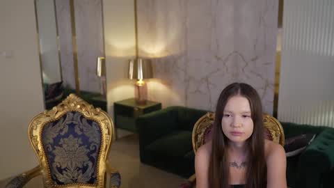 Snapshot of bright_diamonds_054 chatting on October 8, 7:55 pm Diamonds Girls online show from October 8, 7:55 pm