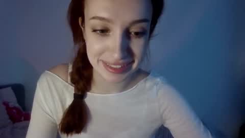 bright_naughty online show from December 1, 11:59 am