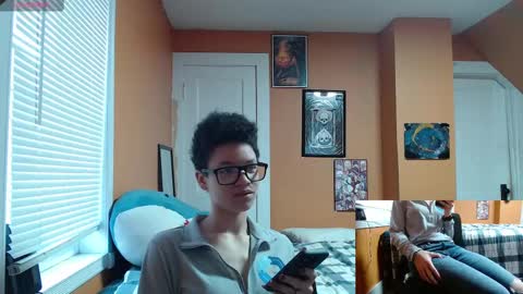 Strawberry online show from January 2, 2:13 pm