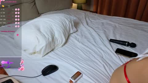 Snapshot of brightrays__ chatting on September 20, 11:50 pm Amina Adelina online show from September 20, 11:50 pm