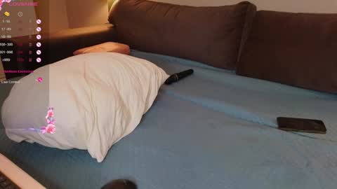 Snapshot of brightrays__ chatting on October 15, 12:22 am Amina Adelina online show from October 15, 12:22 am