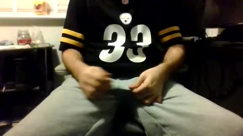 Snapshot of brighxn52 chatting on February 1, 5:33 pm DevonLad online show from February 1, 5:33 pm