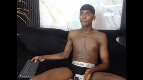 Snapshot of brihansexx chatting on November 18, 4:39 am bhrian online show from November 18, 4:39 am