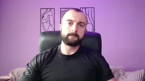 brindlefly69 online show from February 6, 11:21 am