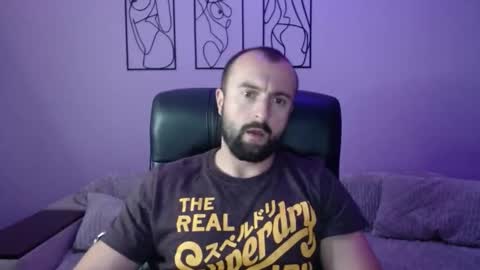 brindlefly69 online show from September 12, 10:59 am