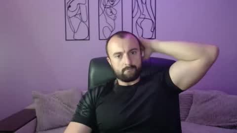 brindlefly69 online show from September 13, 11:10 am