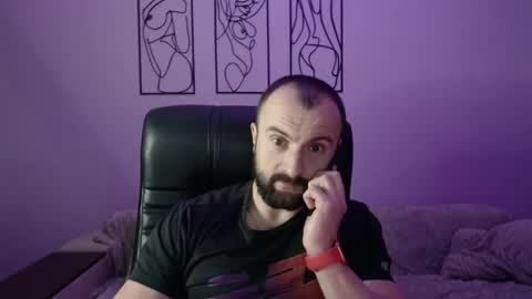 brindlefly69 online show from December 15, 12:09 pm