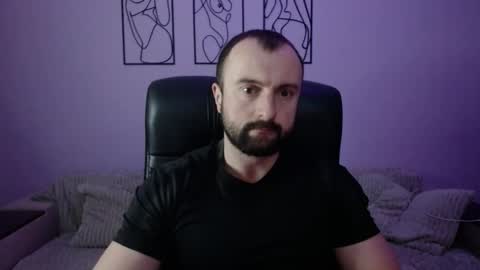 brindlefly69 online show from April 21, 10:32 am