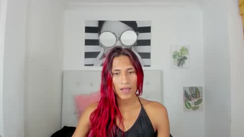 Snapshot of brisahott chatting on November 1, 8:11 pm Brisa online show from November 1, 8:11 pm