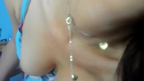 Snapshot of britanny_joy chatting on November 9, 9:02 pm Britanny Miller online show from November 9, 9:02 pm