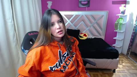 britany online show from December 31, 4:27 am