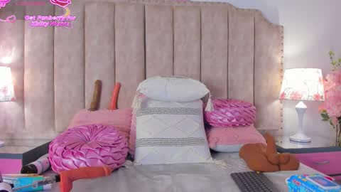 brithanyparker_ online show from February 21, 5:30 am