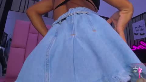 brithanyslim online show from December 2, 7:49 pm