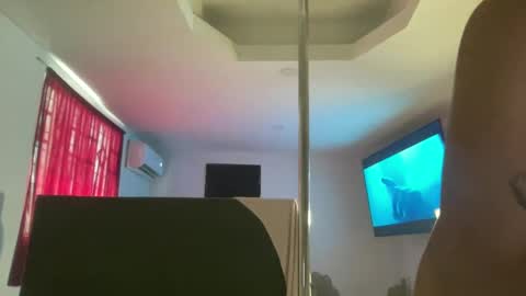 Snapshot of brithneysquirt chatting on March 2, 3:37 pm brithneysquirt online show from March 2, 3:37 pm