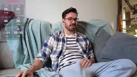 Snapshot of britishpoet chatting on September 26, 11:14 am Callum online show from September 26, 11:14 am