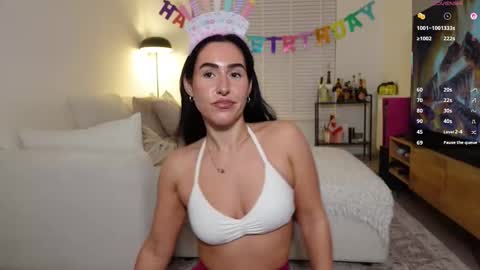 Snapshot of britishsofia chatting on November 5, 7:14 pm British Sofia online show from November 5, 7:14 pm