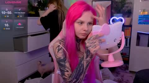 Britney online show from October 7, 6:10 am