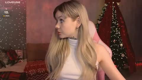 Britney online show from December 15, 7:07 pm